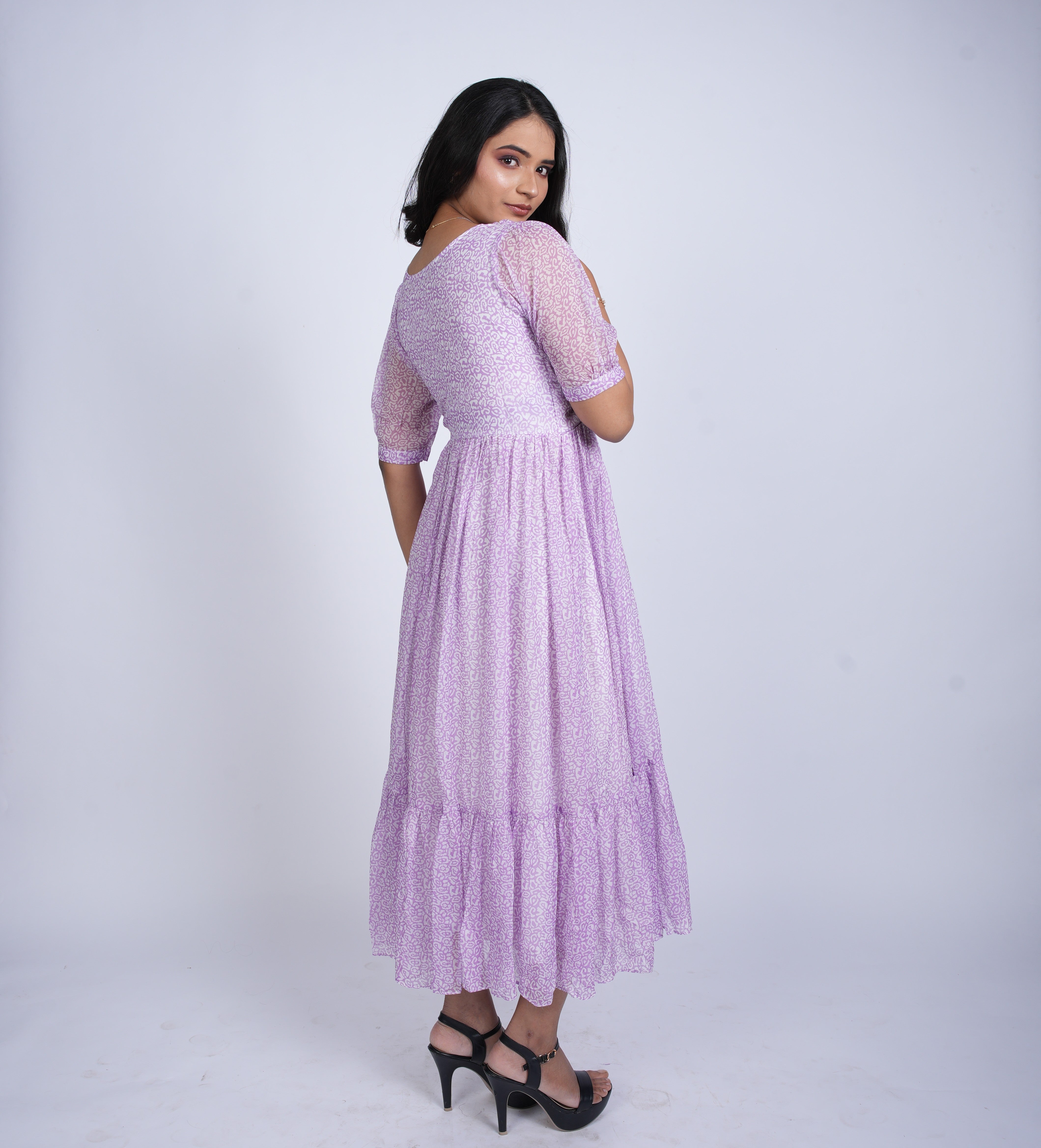 Lavender Floral Midi Dress with Puff Sleeves